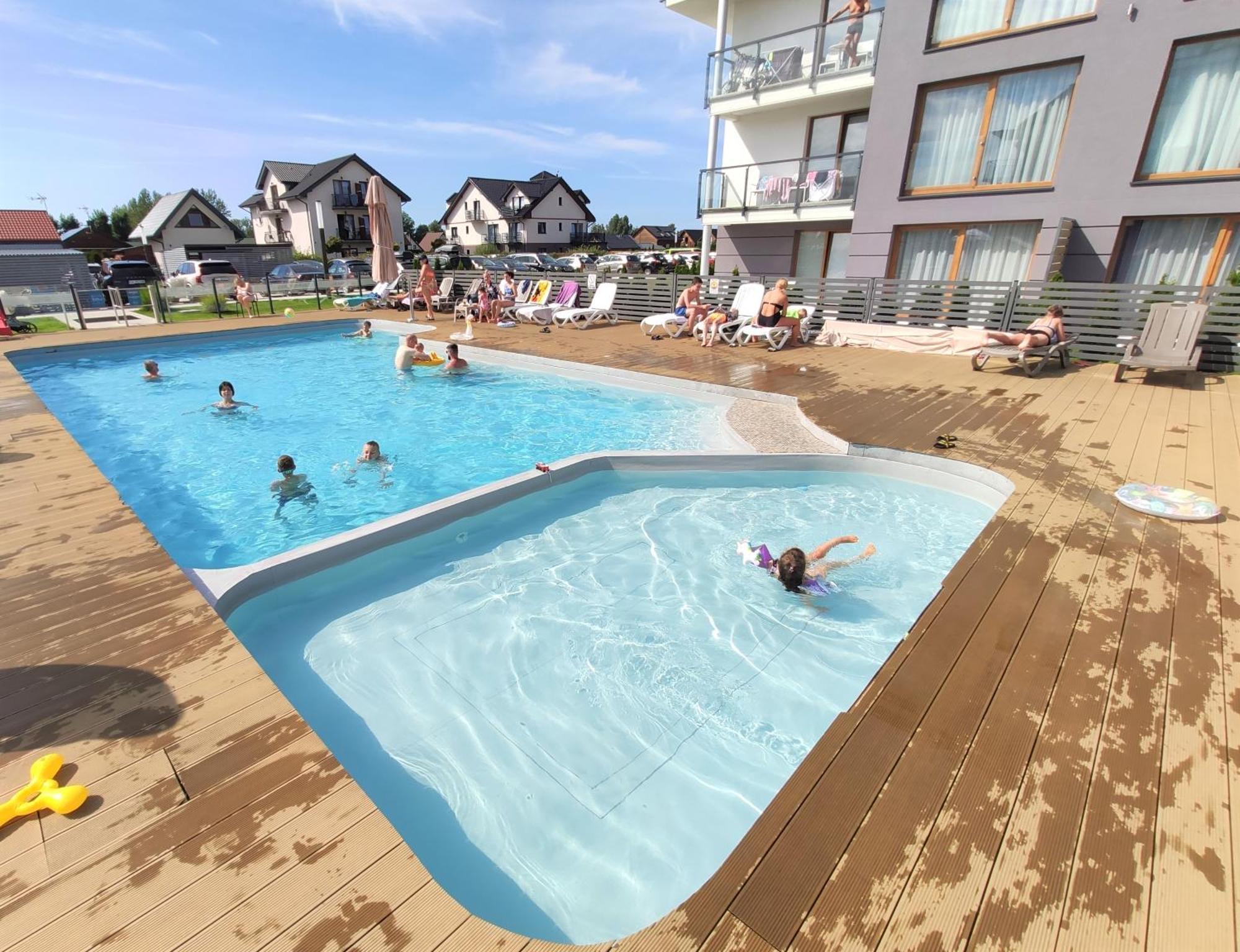 Apartament "Blu10" Z Basenem サルビノボ エクステリア 写真